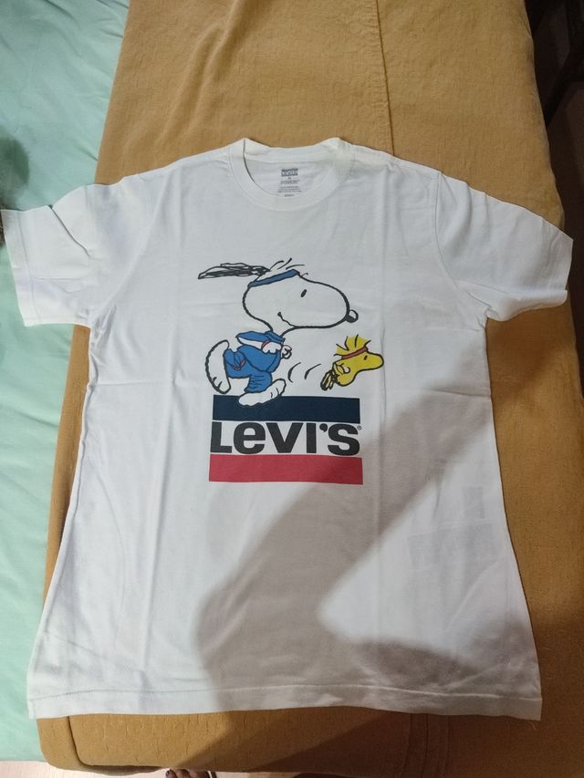 Camiseta Levi's Snoopy