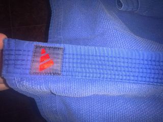 NEGOCIABLE Kimono Jiu Jitsu Gracie Barra Azul