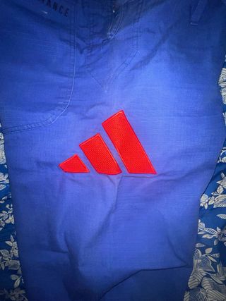 NEGOCIABLE Kimono Jiu Jitsu Gracie Barra Azul
