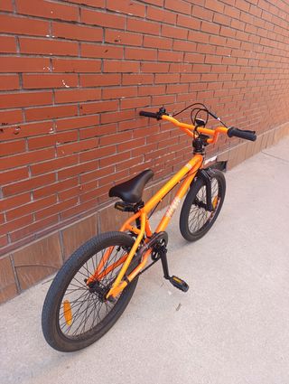 Bicicleta BMX 