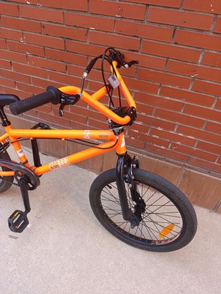 Bicicleta BMX 