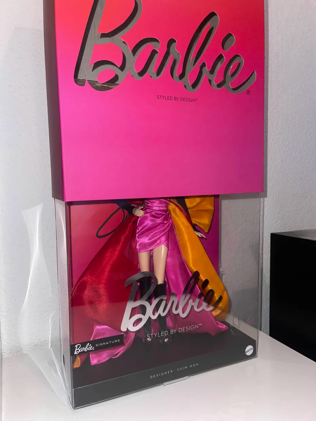 Barbie Signature: Barbie Styled by Design Doll 1