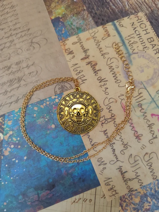 Collar Moneda Azteca Piratas Caribe