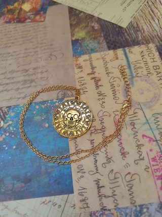 Collar Moneda Azteca Piratas Caribe