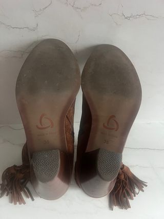 Botin ante mujer camel 