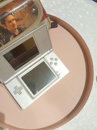 Nintendo DS Plata - Consola Portátil