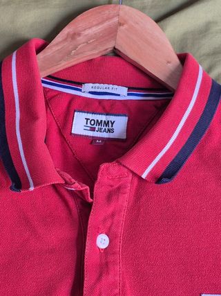 Polo Tommy Jeans Rojo Talla M
