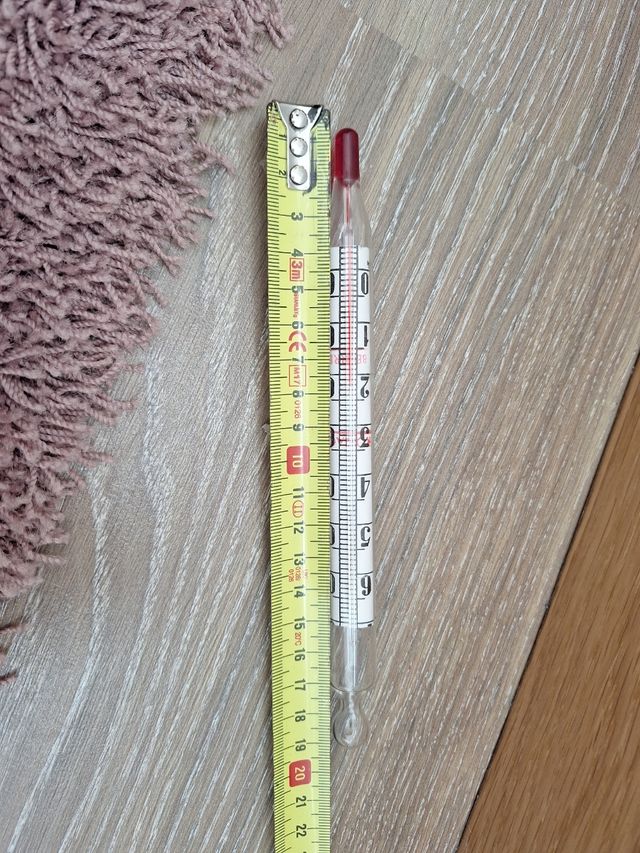 Canula y termómetro antiguos Pyrex