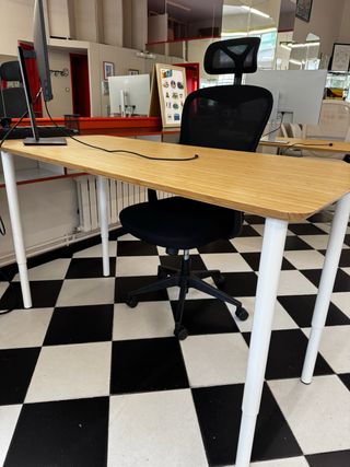 Mesa escritorio Ikea - Patas elevables