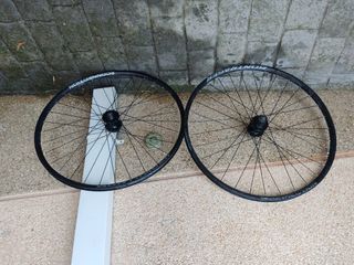 Llantas Bontrager 27.5" MTB