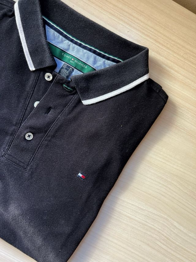 Polo Tommy Hilfiger negra - Talla L