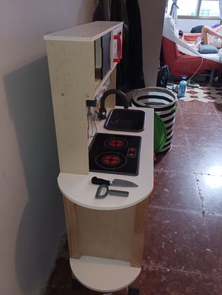 Cocinita de juguete infantil