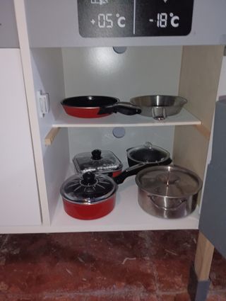 Cocinita de juguete infantil