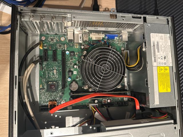 Fujitsu Esprimo E410 PC