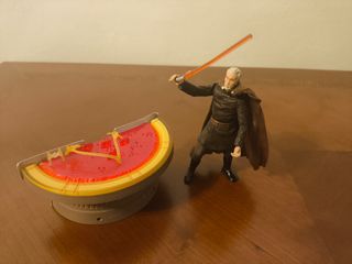 Star Wars Mesa Geonosian War Room + Conde Dooku.