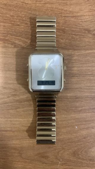 Reloj Tous dorado y blanco