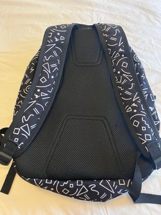 Mochila escolar CoolPack - Negra con Blanco