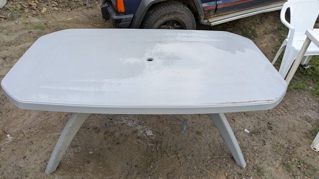 Tavolo da giardino grigio - plastica