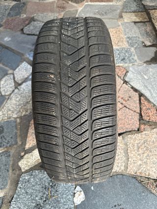 4 Neumáticos 235/60R18  35€ cada uno