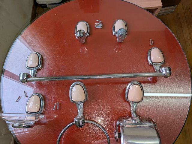 Juego completo apliques vaño vintage de porcelana