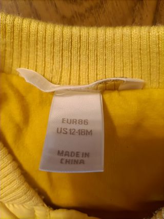Chaleco acolchado amarillo