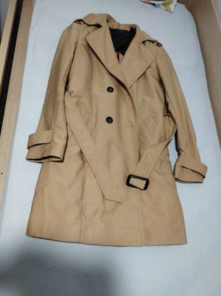 Gabardina beige Zara