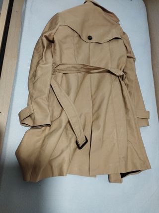 Gabardina beige Zara