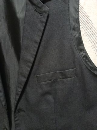 Chaleco negro H&M - Talla 50 EUR