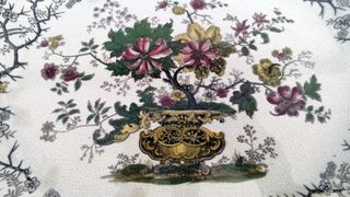 Plato porcelana Mellor, Venables & Co.