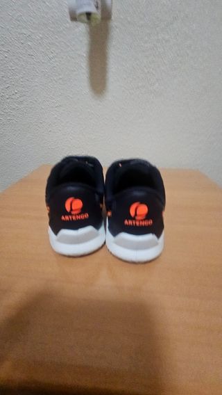 Zapatillas niño talla 30