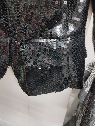 Chaquetita negra lentejuelas Zita Moda M