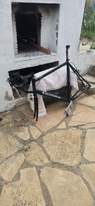 Bicicleta Carretera Cucuma leer anuncio