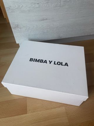 Alpargatas color teja/naranja Bimba y Lola