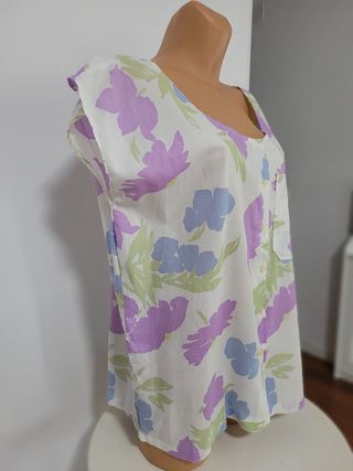Blusa floral vintage