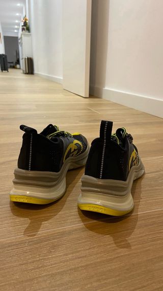 Zapatillas Gucci - Negras y Amarillas