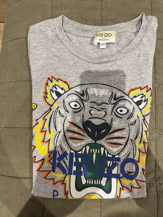 Lote de 6 camisetas de manga larga.