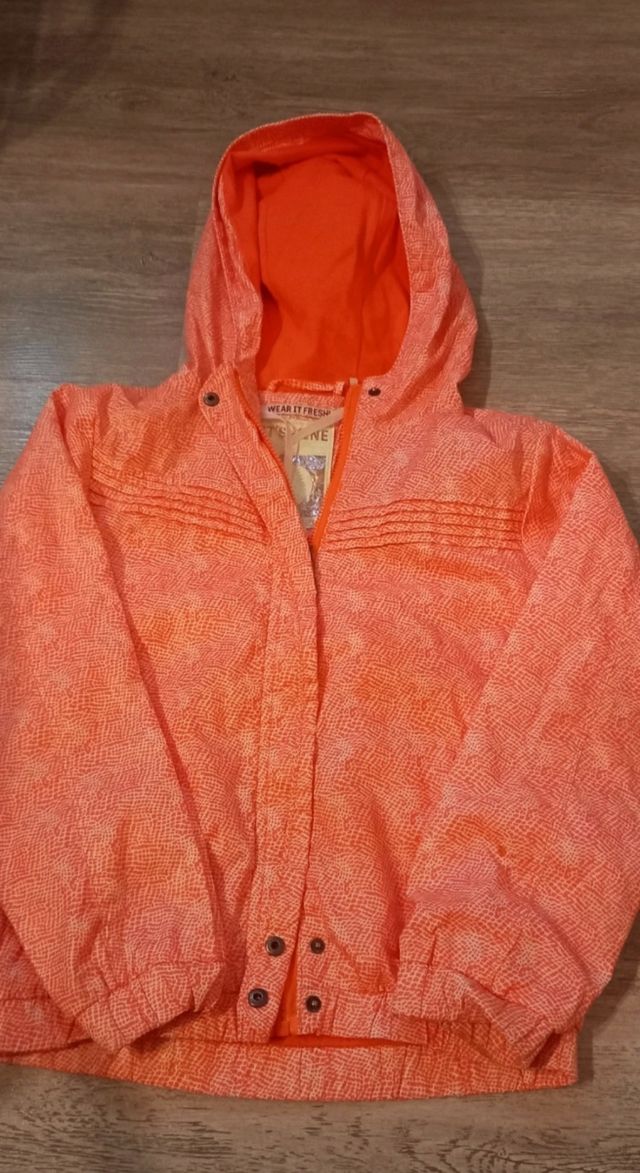 Chaqueta cortavientos niña talla 116cm
