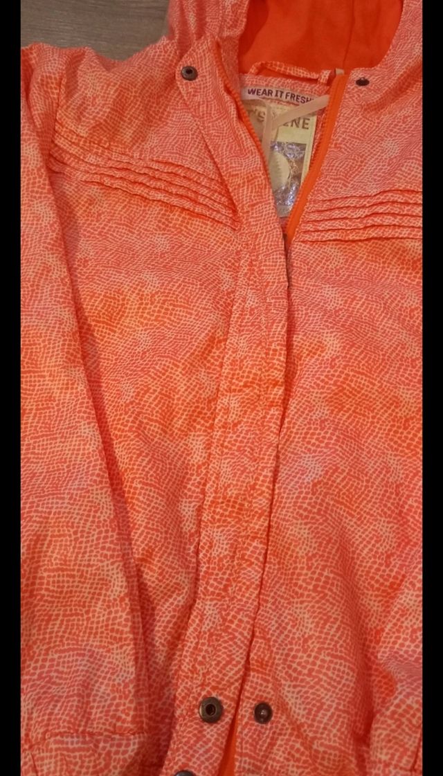 Chaqueta cortavientos niña talla 116cm