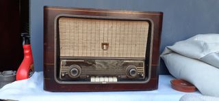 Radio Philips BE-662-A Antigua