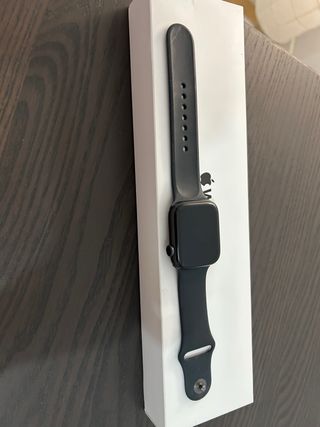 Apple Watch SE 1 (A2352) Negra, con protectores.