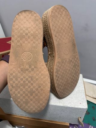 Sandalias Popa plataforma beige
