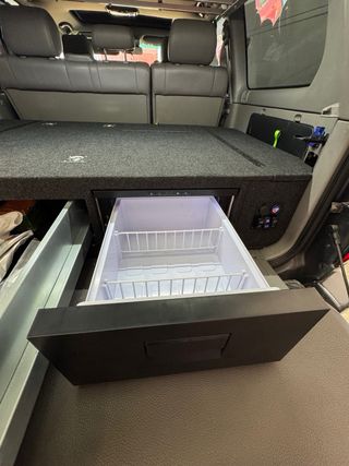 Cajonera Toyota Land Cruise HDJ 100