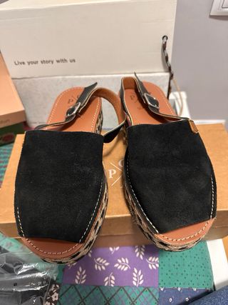 Sandalias Popa plataforma negras