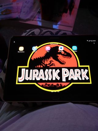 Tablet Samsung usada color dorado