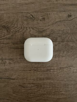 Apple AirPods 3 