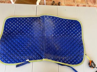Manta salva-silla / sudadera para caballo