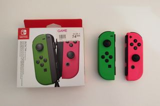 Consola Nintendo Switch + Funda