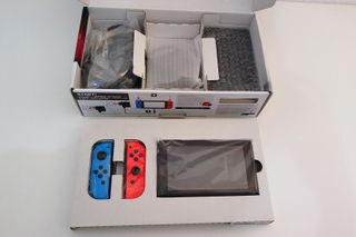 Consola Nintendo Switch + Funda