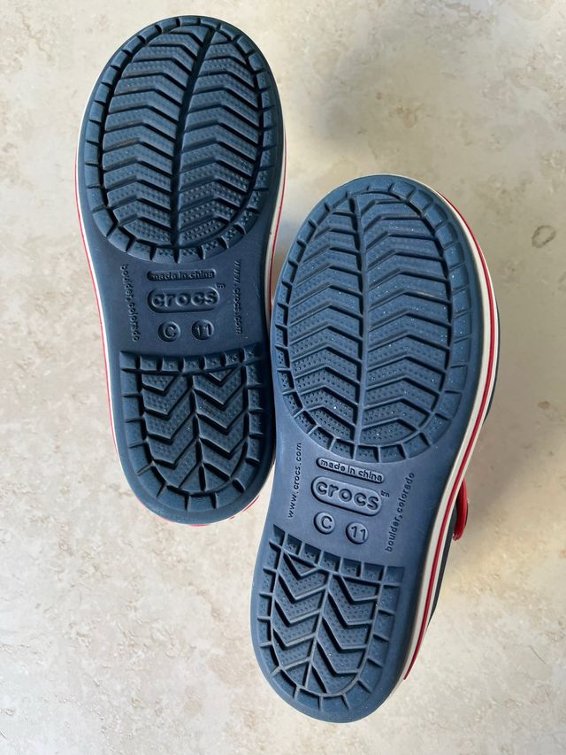 Sandalias Crocs para niños - Azul y Rojo 28/29