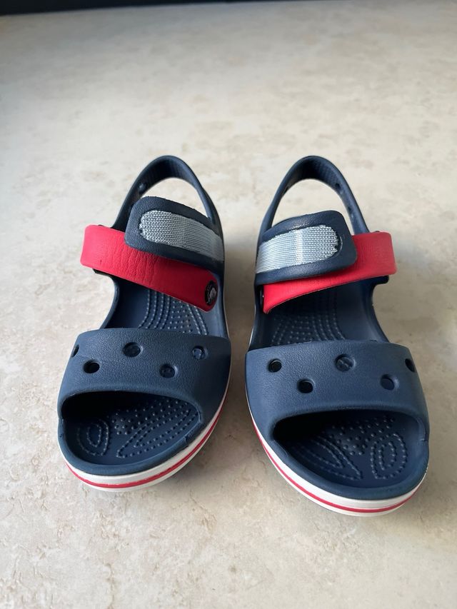 Sandalias Crocs para niños - Azul y Rojo 28/29